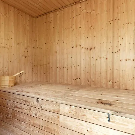 Luxury Retreat With Sauna - By Traum